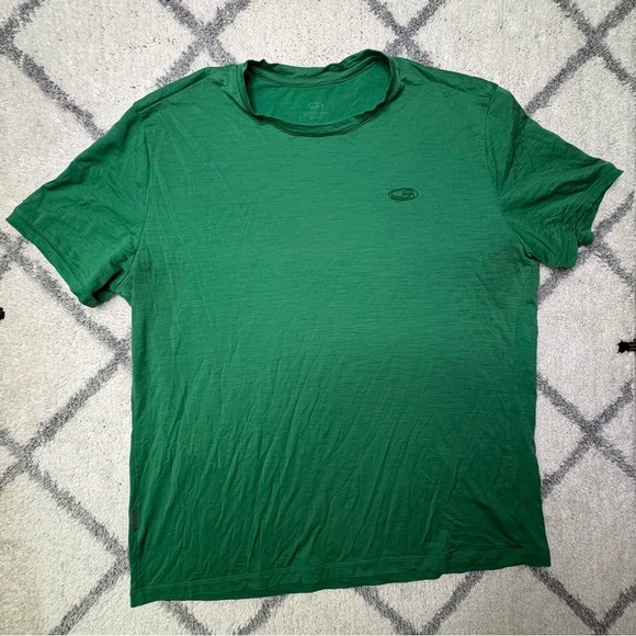 2/$20 Icebreaker Men XL Merino Wool Blend Green Tee Shirt New Zealand Moisture - Picture 1 of 8